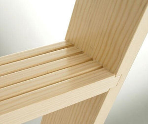 Dovetail joints on all treads